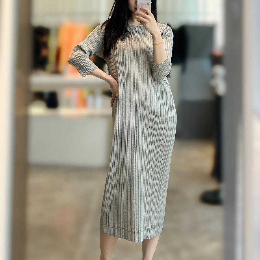 三宅褶皱女装新款女牛仔印花长袖连衣裙纯色现货源头工厂多色可选详情图